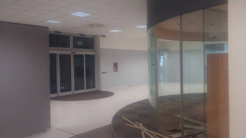 locale commerciale in affitto a Vignate