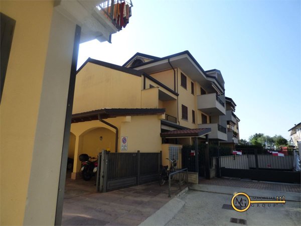 appartamento in affitto a Vignate in zona San Pedrino