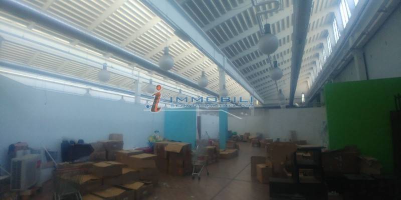 negozio in affitto a Vimodrone