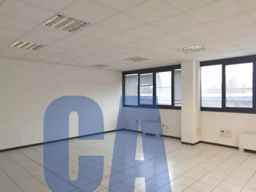 ufficio in affitto a Vimodrone in zona Gaggiolo