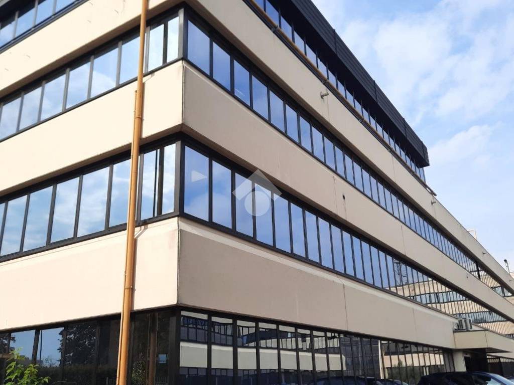 ufficio in affitto a Vimodrone