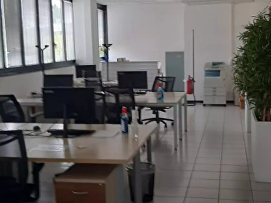 ufficio in affitto a Vimodrone in zona Gaggiolo