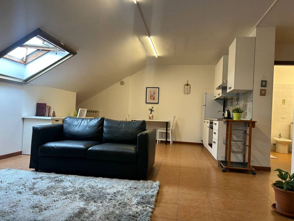 appartamento in affitto a Zibido San Giacomo in zona Moirago