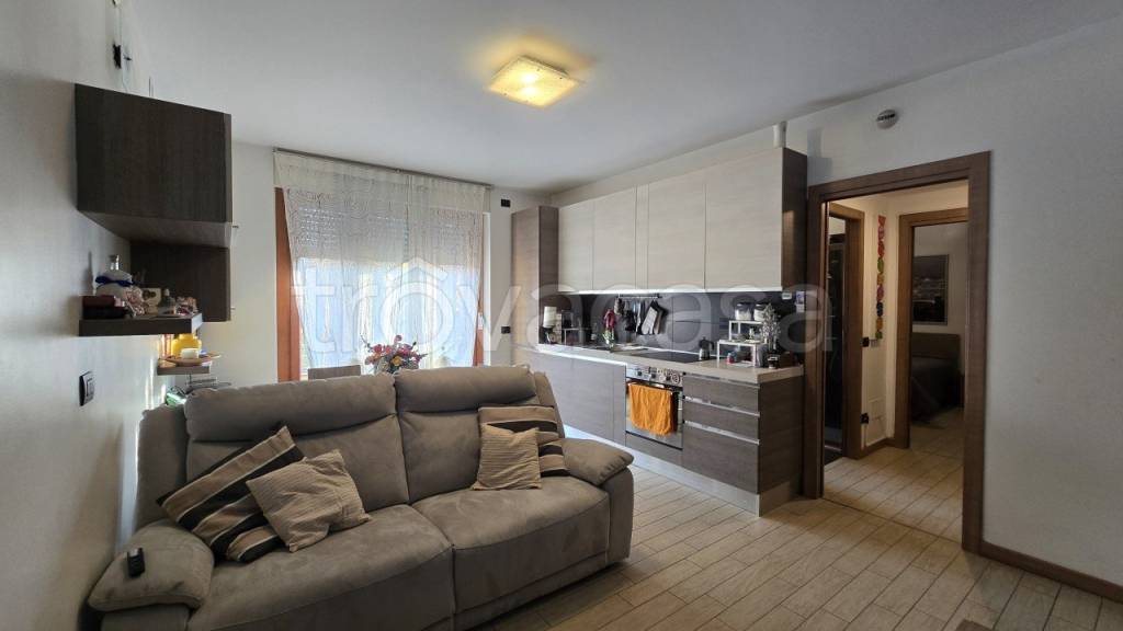 appartamento in affitto a Zibido San Giacomo