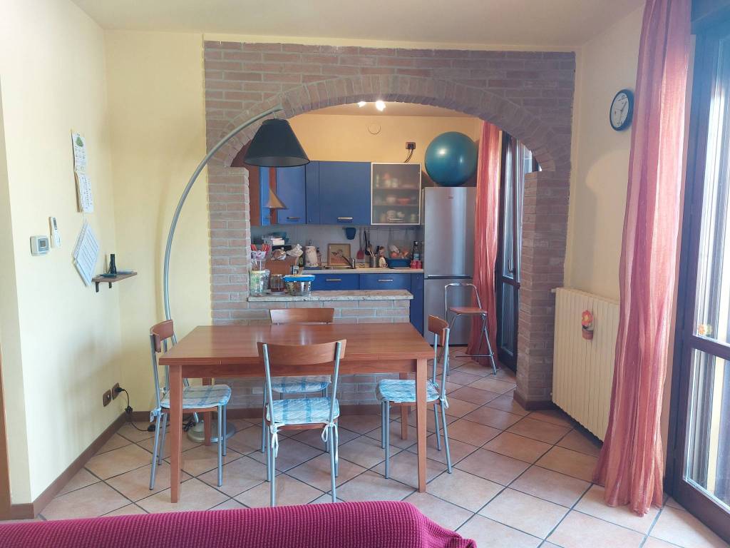 appartamento in affitto a Zibido San Giacomo