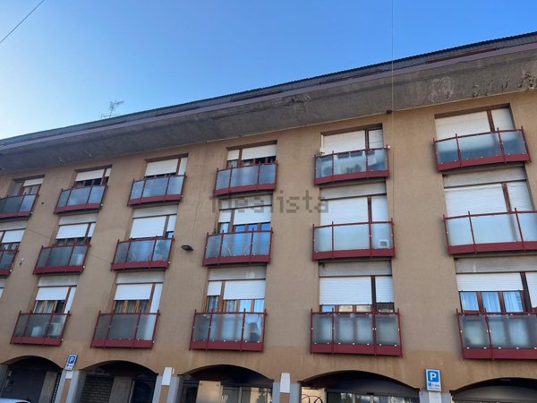 ufficio in affitto a Vanzaghello