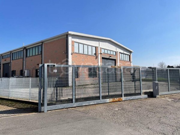 locale commerciale in affitto a Vermezzo con Zelo