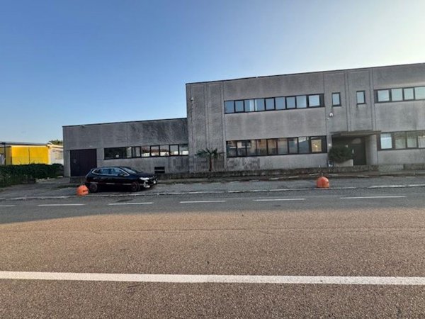 capannone in affitto a Vermezzo con Zelo in zona Vermezzo