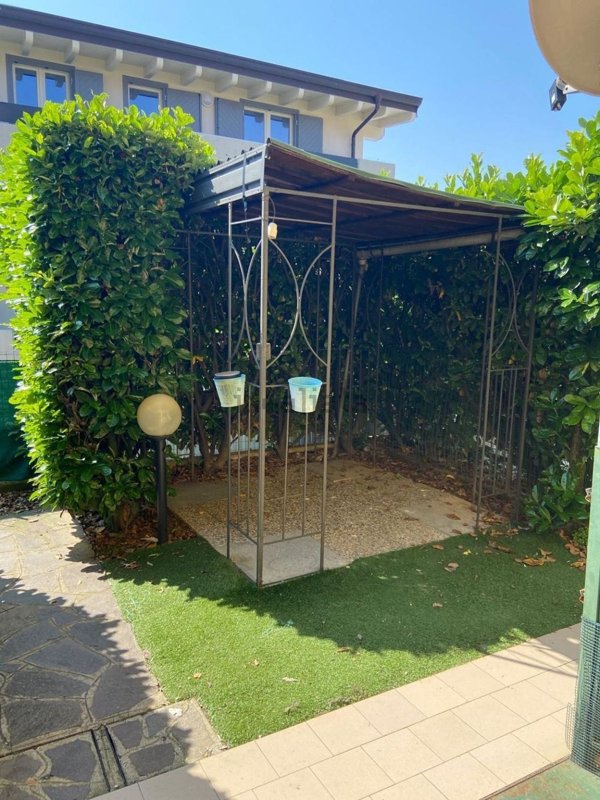 appartamento in affitto ad Albano Sant'Alessandro