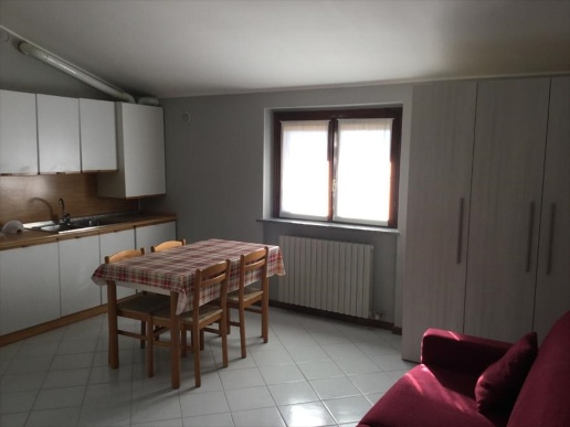 appartamento in affitto ad Albano Sant'Alessandro