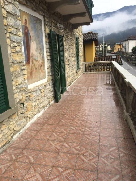 trivano in affitto ad Albino