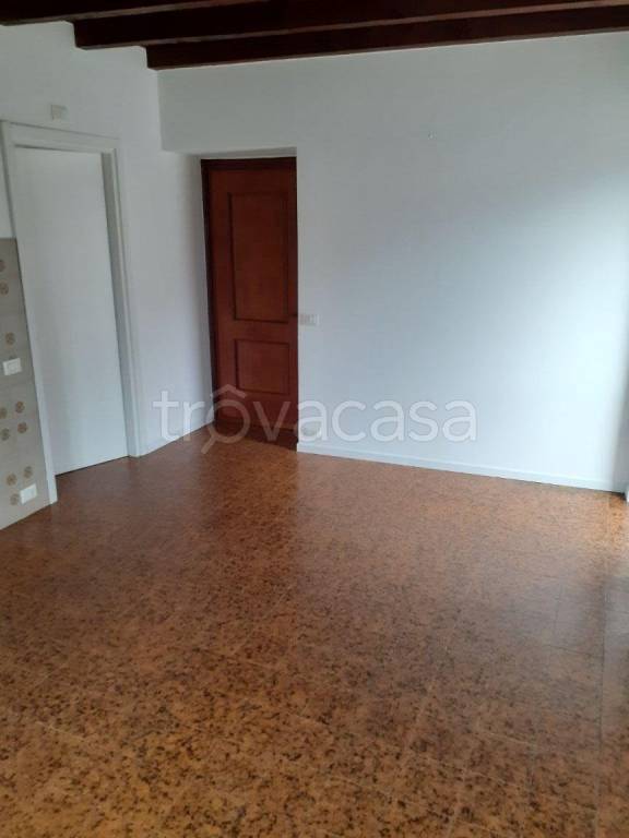 appartamento in affitto ad Albino