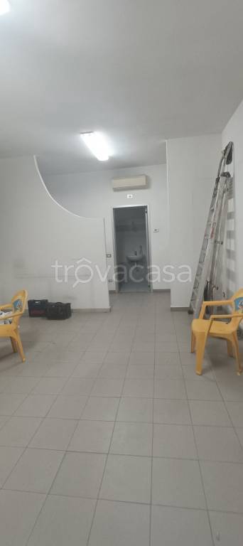 ufficio in affitto ad Albino