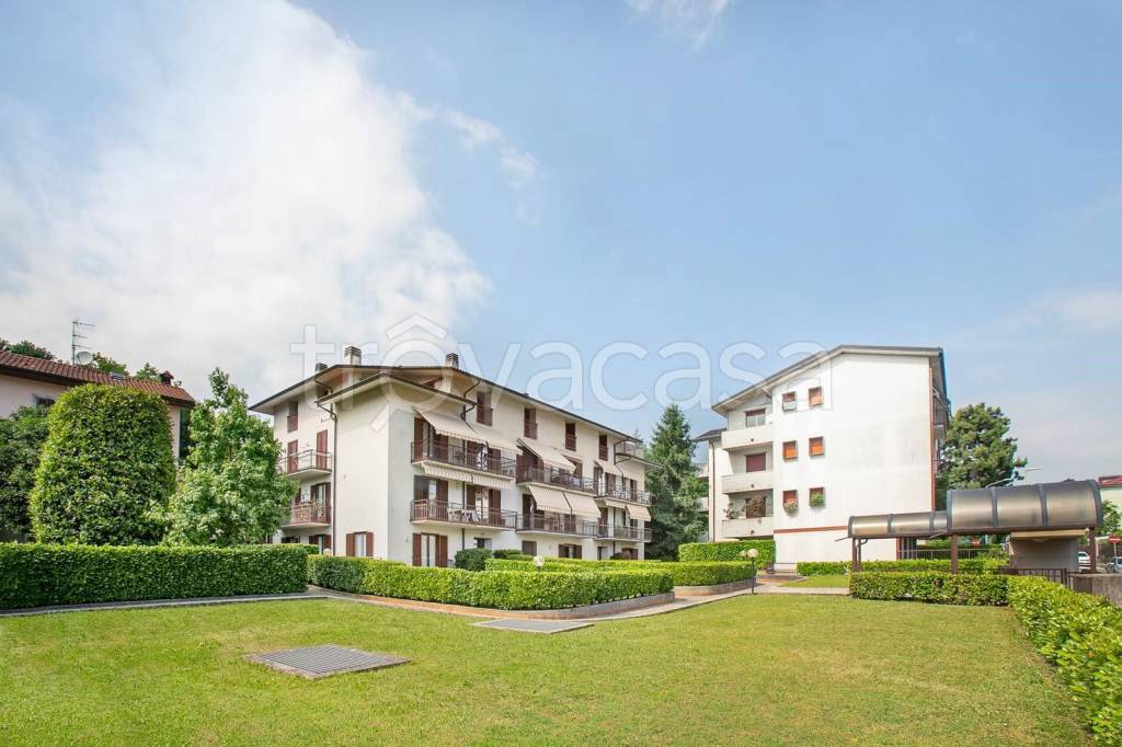 appartamento in affitto ad Albino