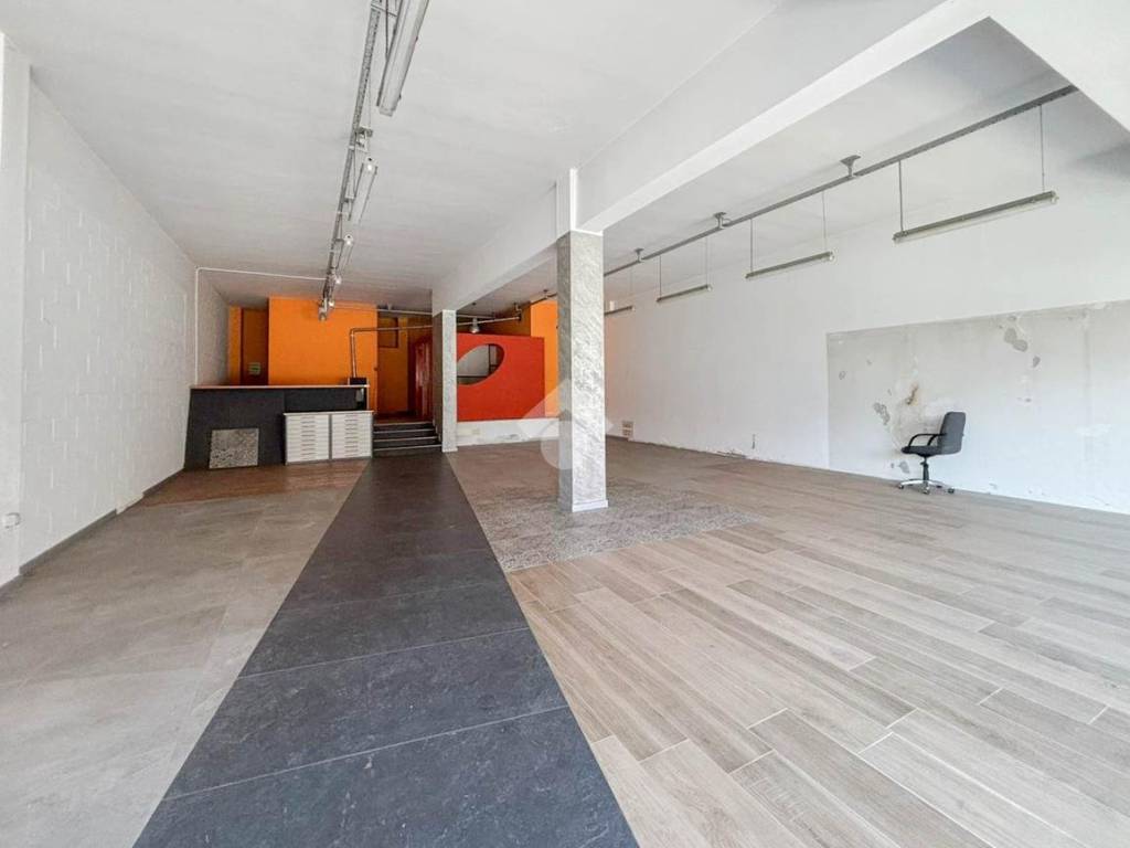 ufficio in affitto ad Albino