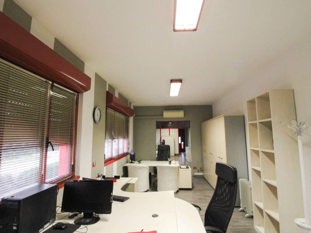 ufficio in affitto ad Almenno San Bartolomeo