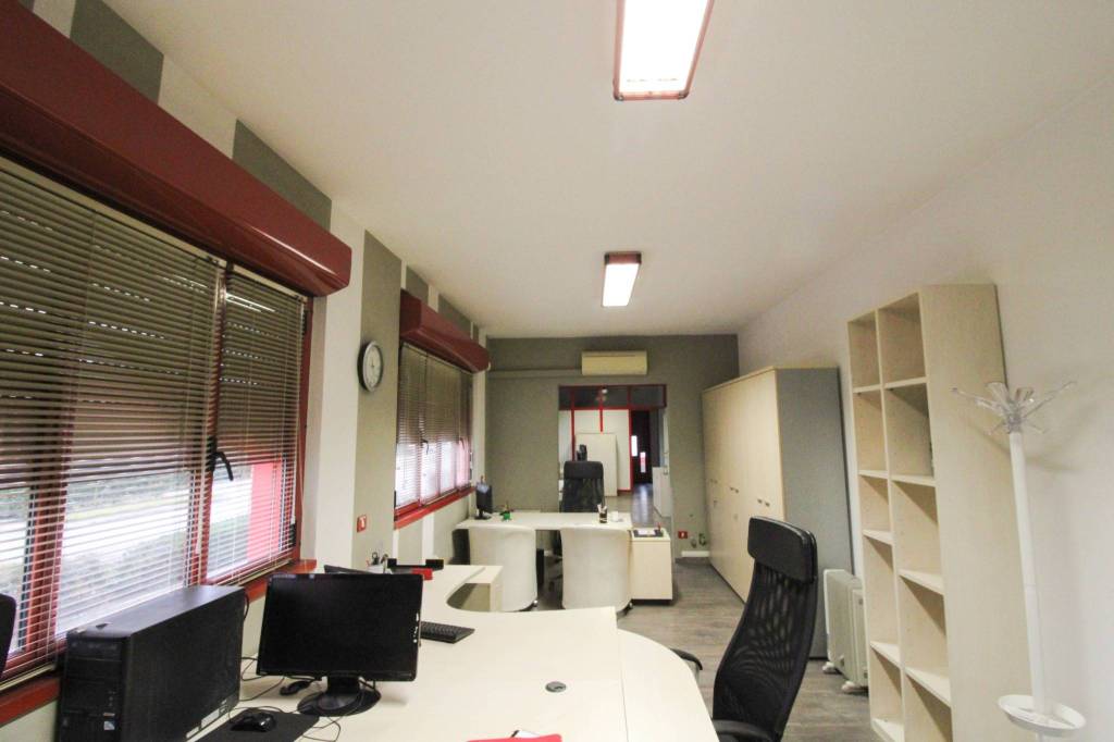 ufficio in affitto ad Almenno San Bartolomeo