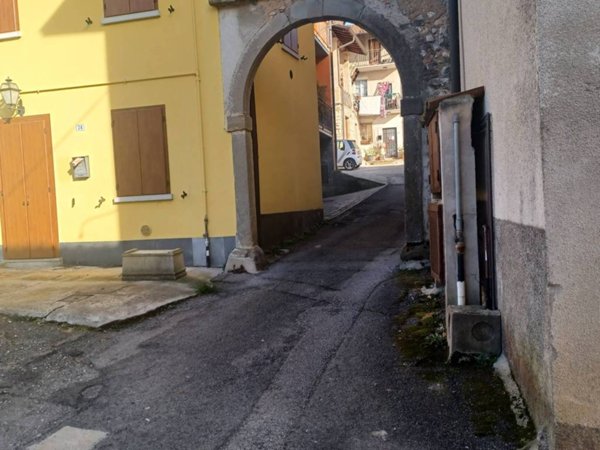 appartamento in affitto ad Almenno San Bartolomeo