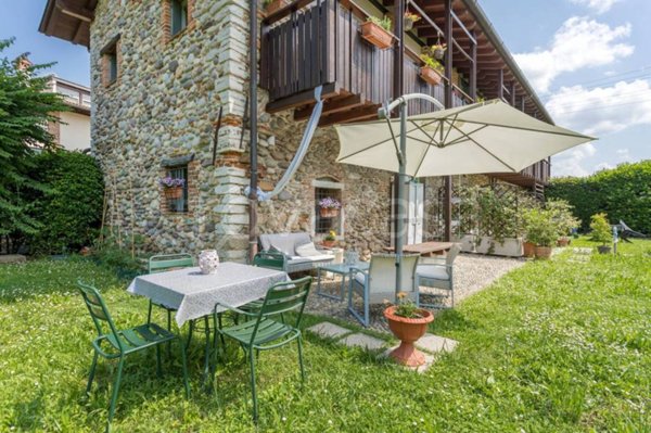 appartamento in affitto ad Almenno San Bartolomeo