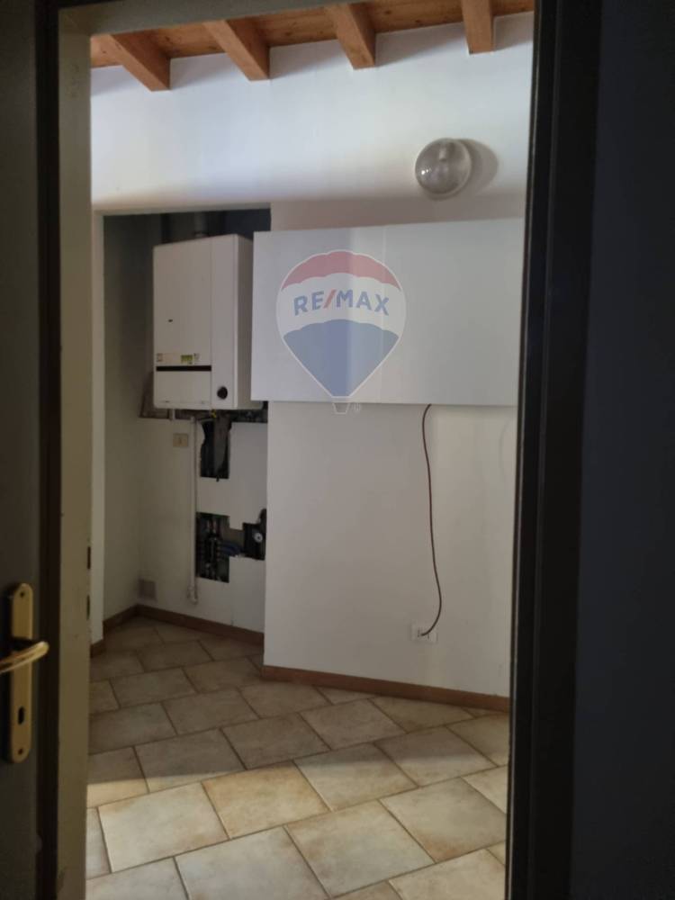 locale commerciale in affitto ad Almenno San Bartolomeo