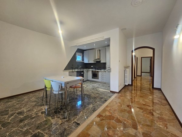 appartamento in affitto ad Almenno San Salvatore