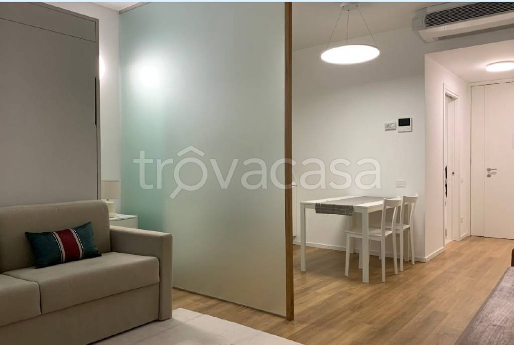 appartamento in affitto ad Almenno San Salvatore