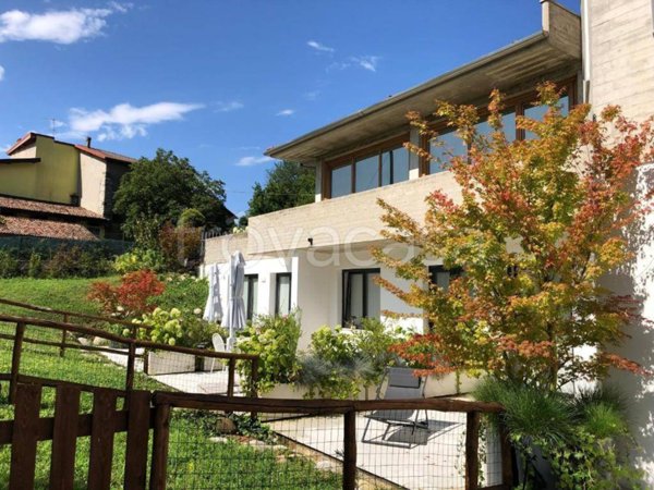 appartamento in affitto ad Almenno San Salvatore