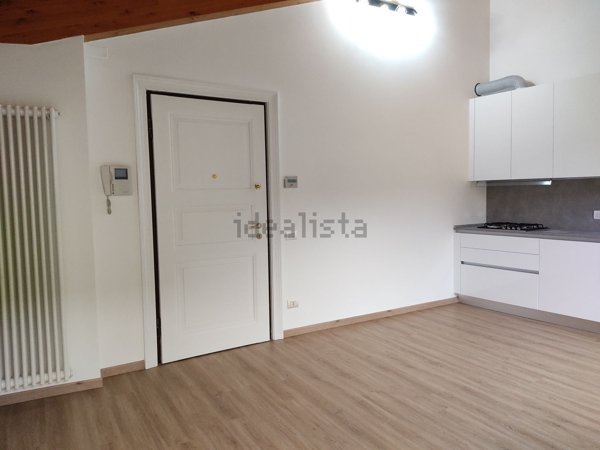 appartamento in affitto ad Alzano Lombardo