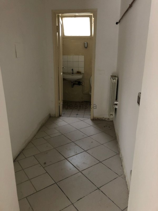 ufficio in affitto ad Alzano Lombardo