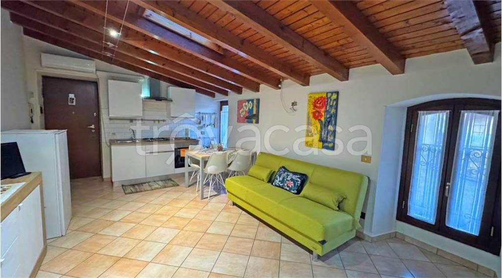 appartamento in affitto ad Alzano Lombardo