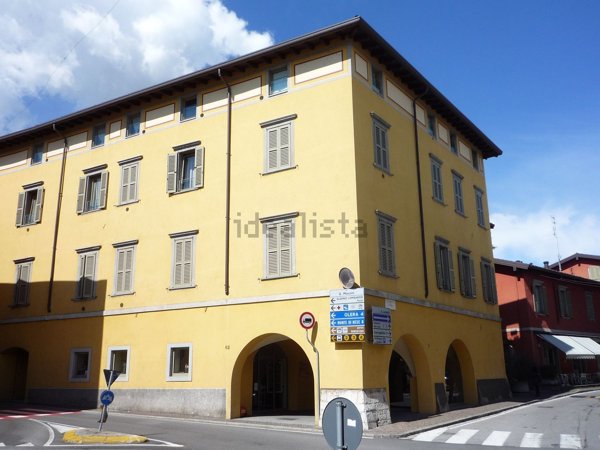 appartamento in affitto ad Alzano Lombardo