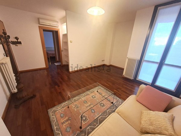 appartamento in affitto ad Alzano Lombardo