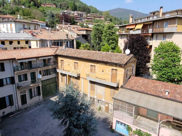 appartamento in affitto ad Alzano Lombardo in zona Monte di Nese