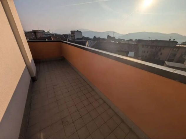 appartamento in affitto ad Alzano Lombardo