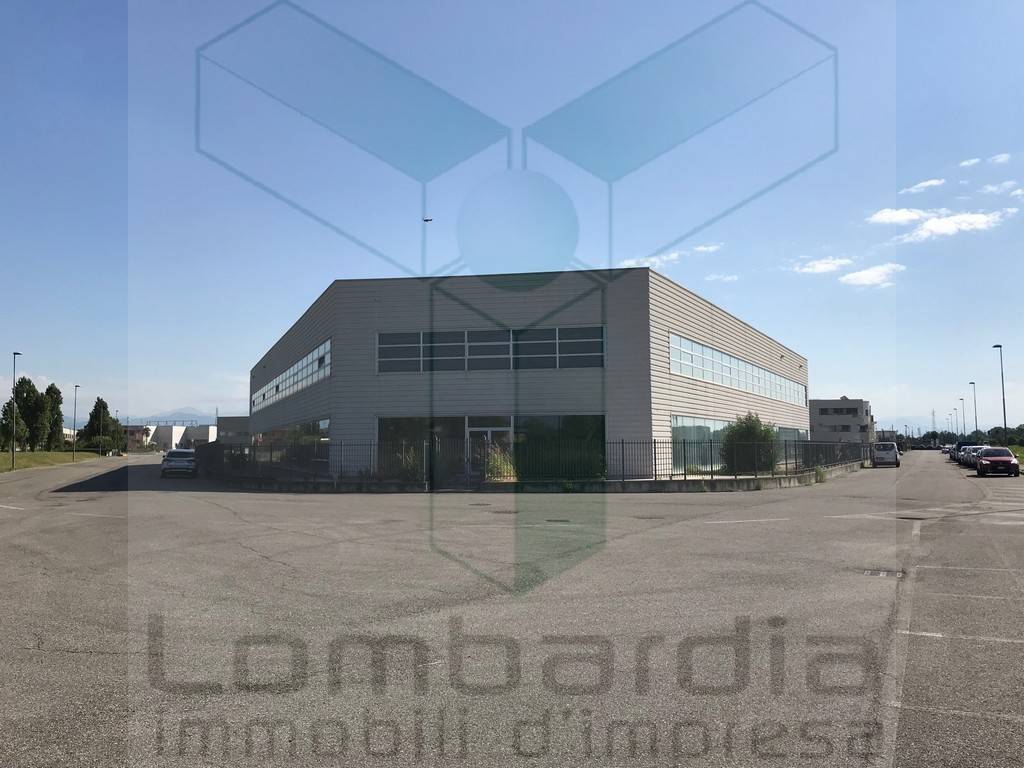locale commerciale in affitto ad Arcene