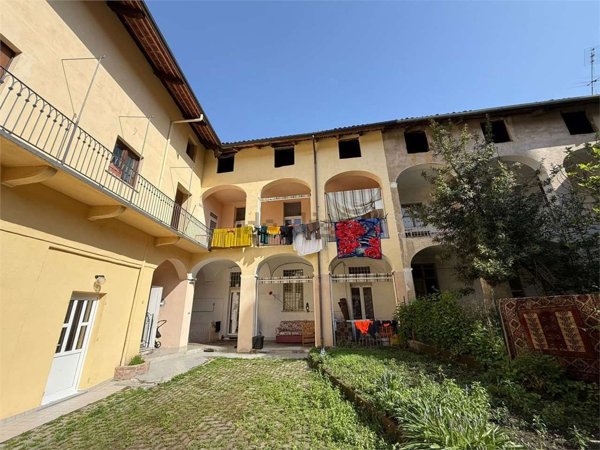 appartamento in affitto ad Agliè