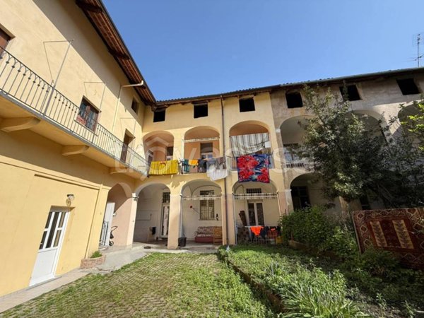appartamento in affitto ad Agliè