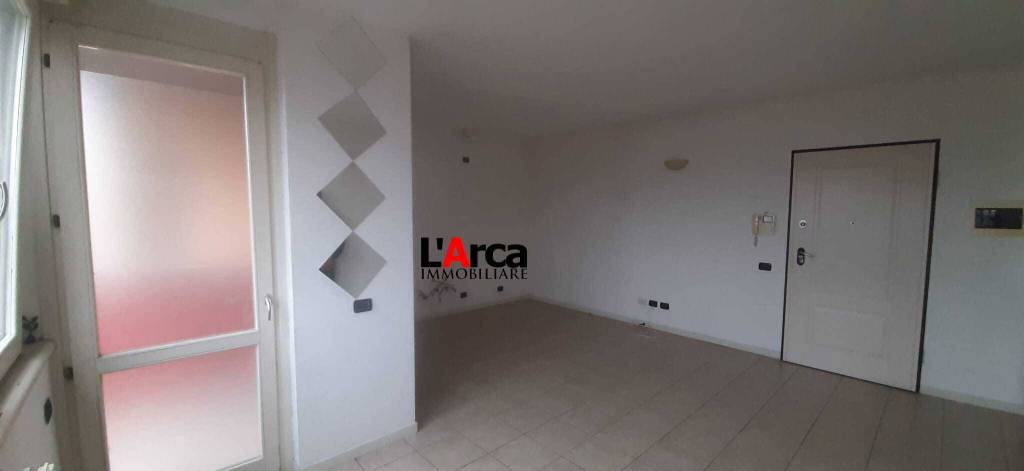 appartamento in affitto ad Azzano San Paolo
