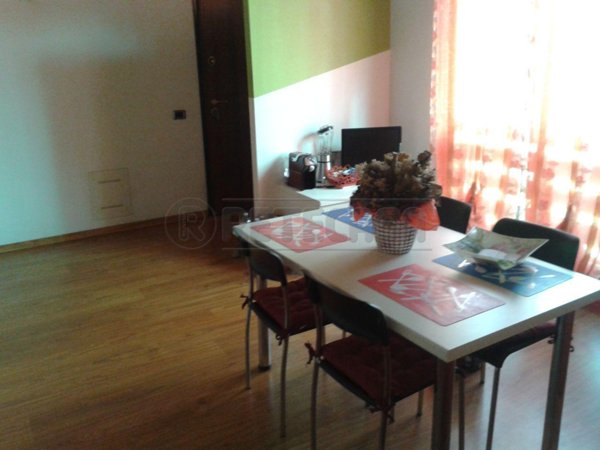 appartamento in affitto ad Azzano San Paolo