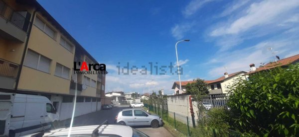 appartamento in affitto ad Azzano San Paolo