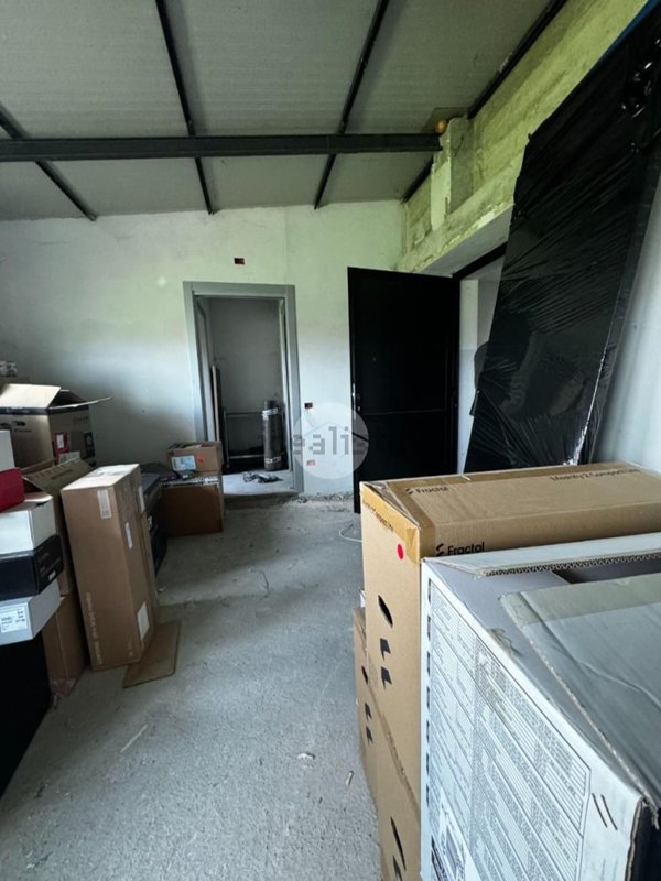 ufficio in affitto ad Azzano San Paolo