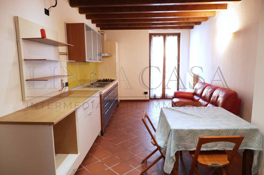 appartamento in affitto ad Azzano San Paolo