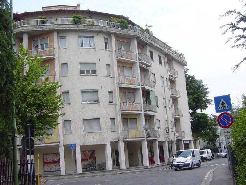 appartamento in affitto ad Azzano San Paolo