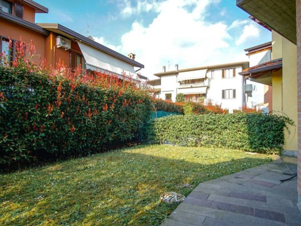 appartamento in affitto ad Azzano San Paolo