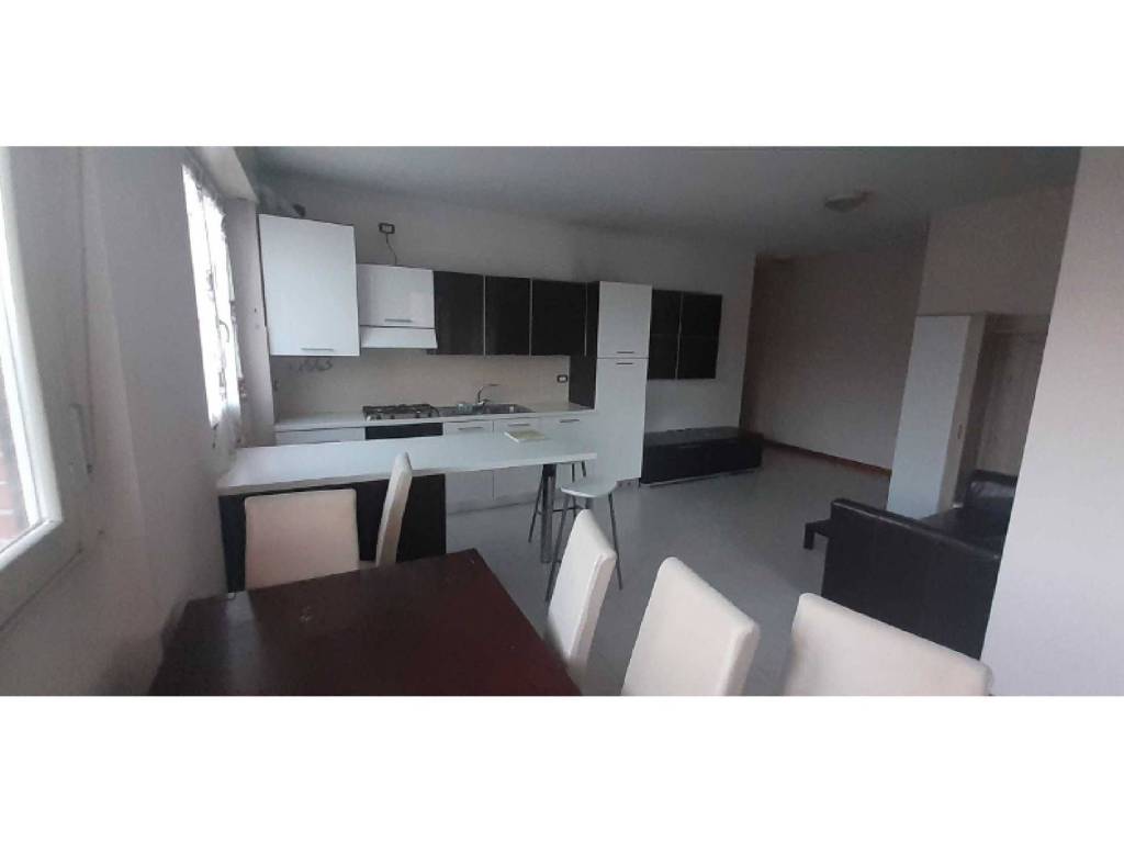 appartamento in affitto ad Azzano San Paolo