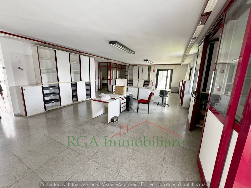 ufficio in affitto ad Azzano San Paolo