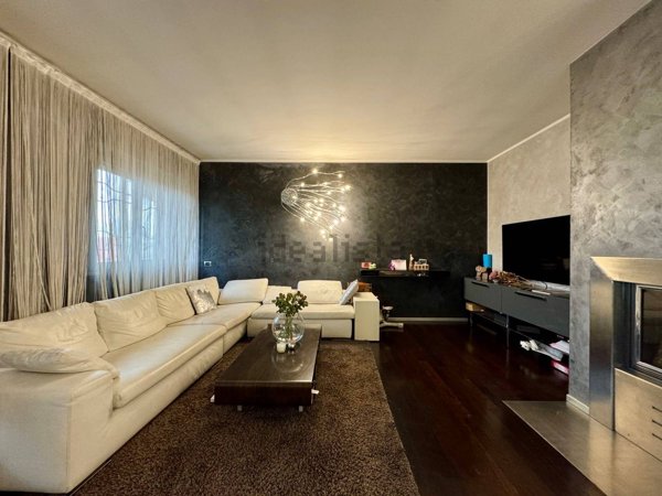 appartamento in affitto ad Azzano San Paolo