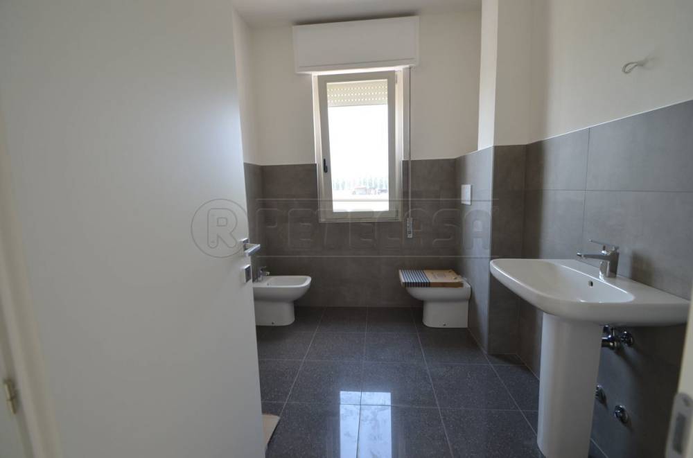 appartamento in affitto ad Azzano San Paolo