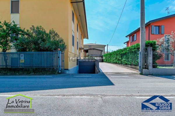 casa indipendente in affitto a Bagnatica