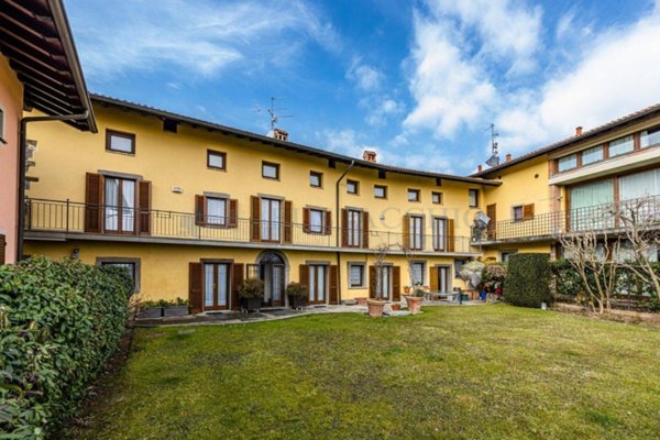 casa indipendente in affitto a Bergamo in zona Castagneta/Pianone